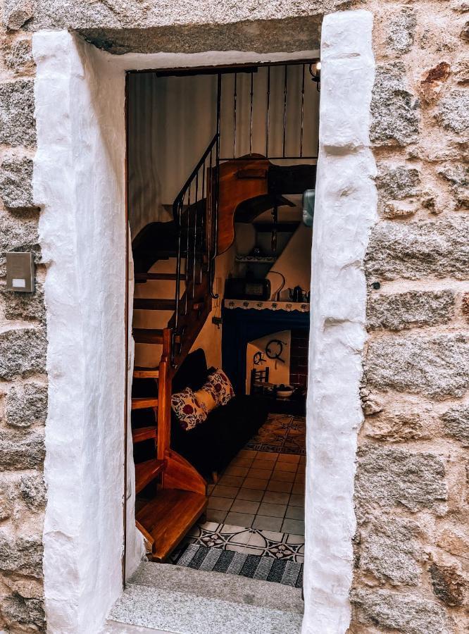 Casa Masini Acomodação com café da manhã Fonni Exterior foto
