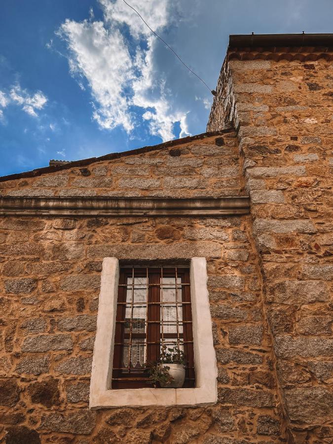 Casa Masini Acomodação com café da manhã Fonni Exterior foto