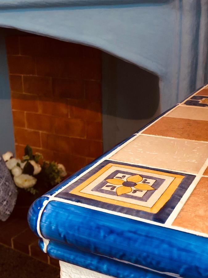 Casa Masini Acomodação com café da manhã Fonni Exterior foto